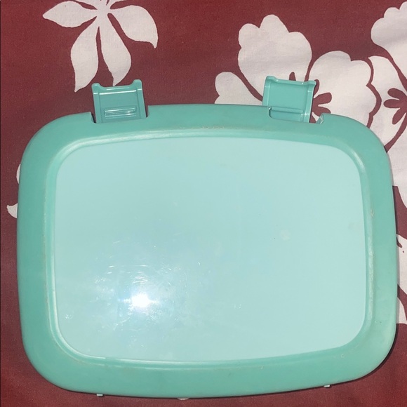 Aqua Bentgo Box with Secure Clips - Picture 2 of 4